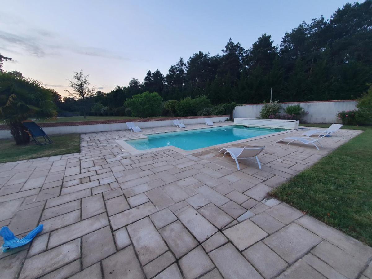 Villa Domaine Du Rothay Lassay-sur-Croisne Exterior foto
